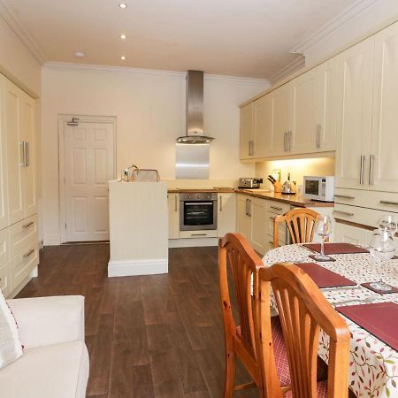 Flat 1 Kentholme Villa Grange-over-Sands Buitenkant foto