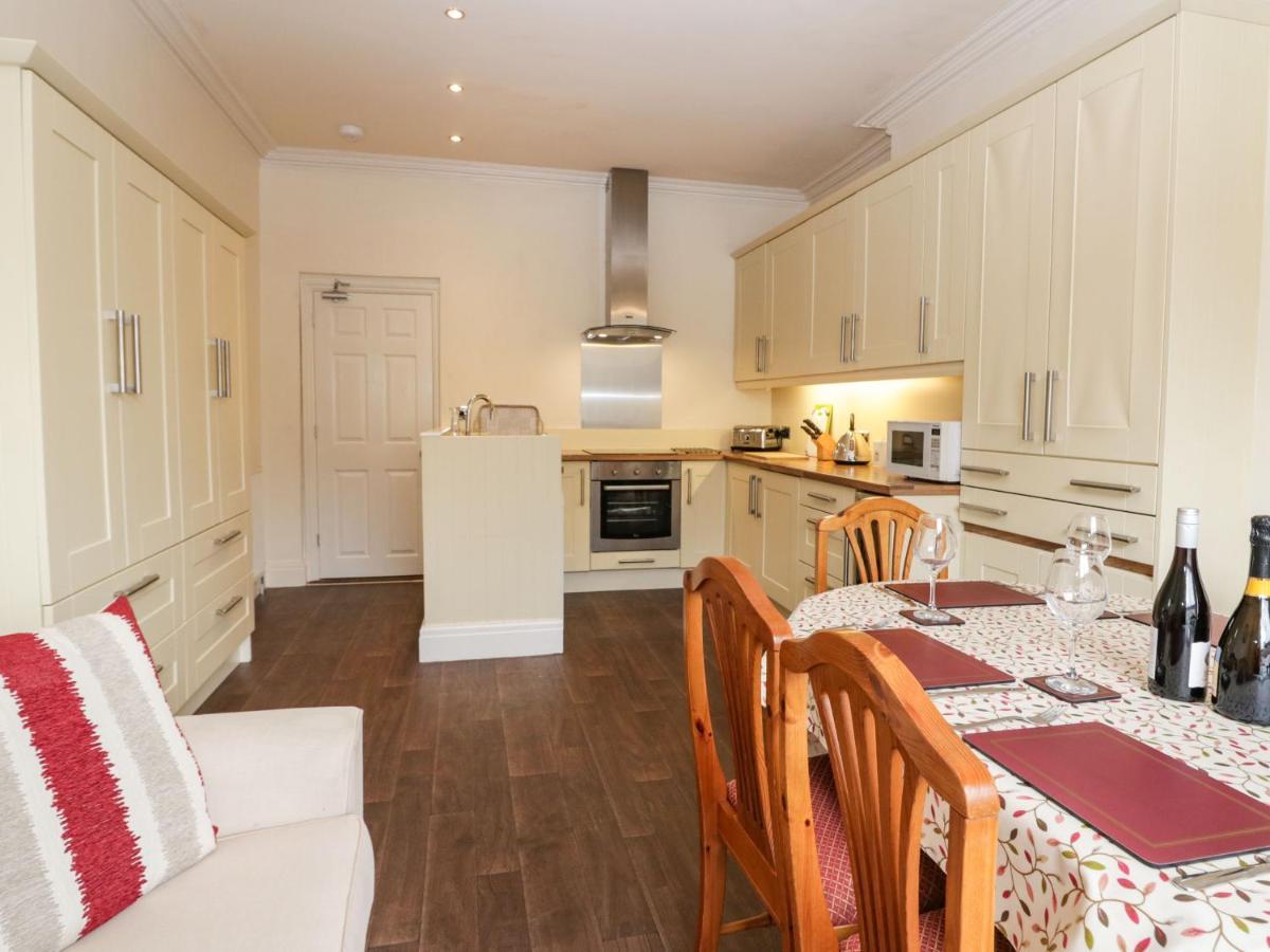 Flat 1 Kentholme Villa Grange-over-Sands Buitenkant foto